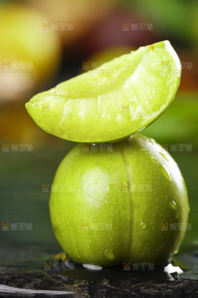 石板上的四川脱骨李子