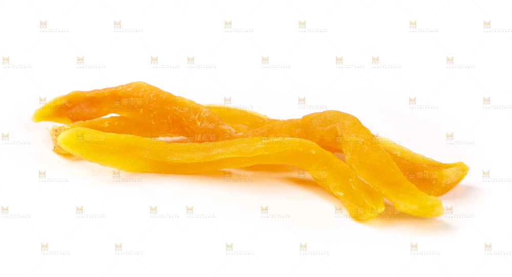白底上摆放着红薯条