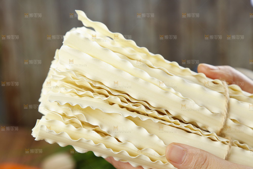 刀削宽面