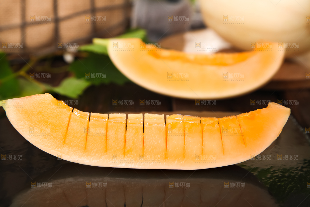 深底上放着台州东方蜜