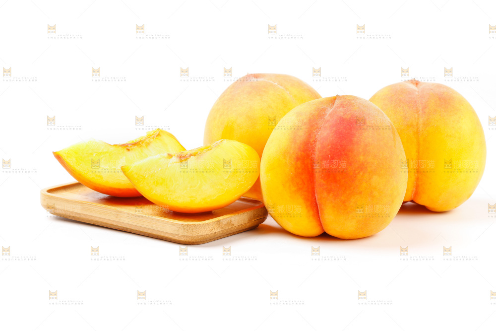 白底上放着山东黄桃