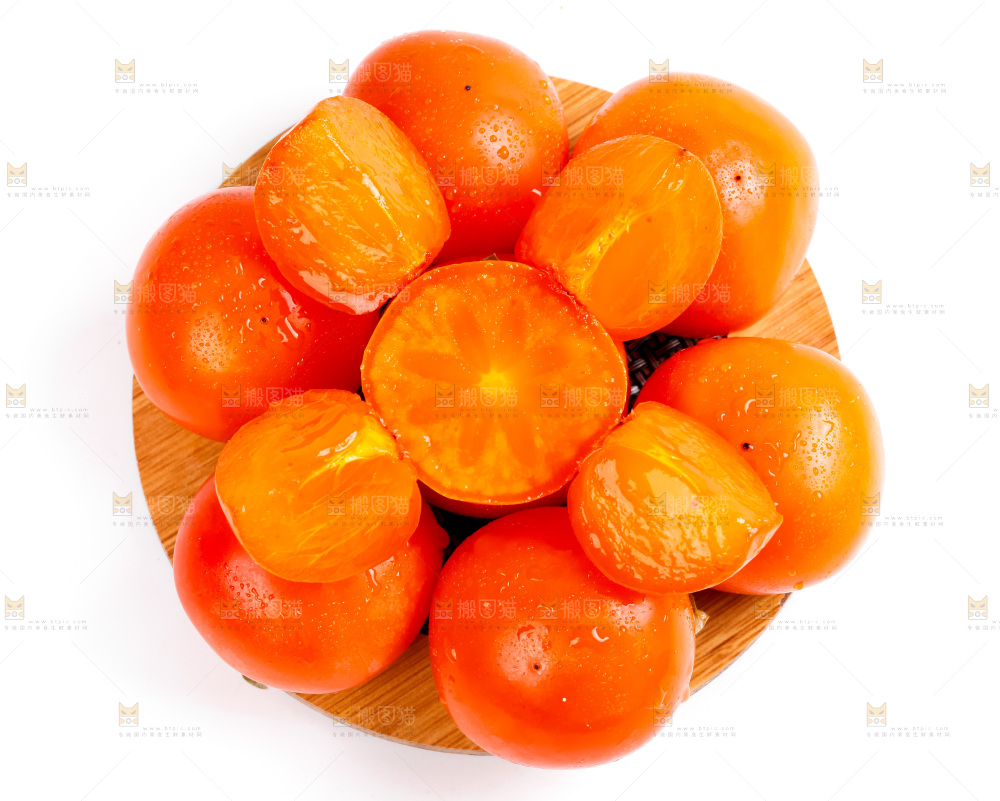 木板上的秋柿子