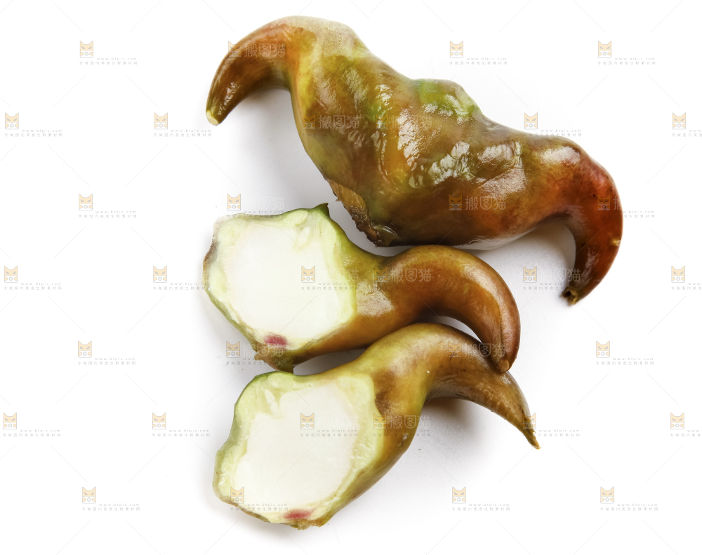 白底上放着洪湖菱角