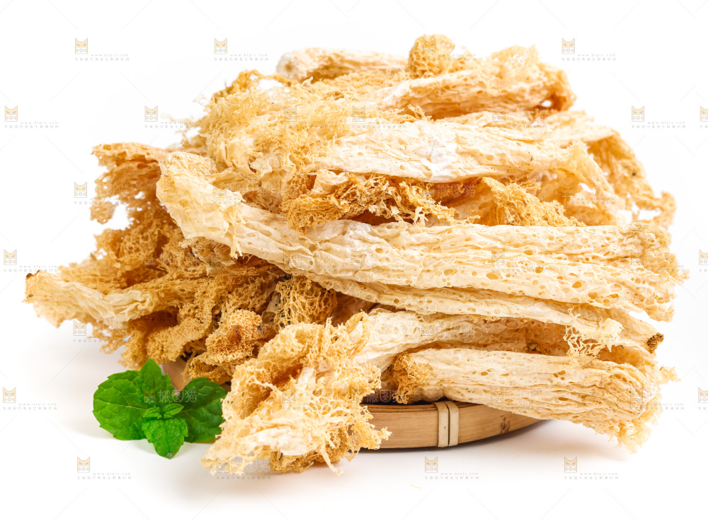 白底上的干竹荪