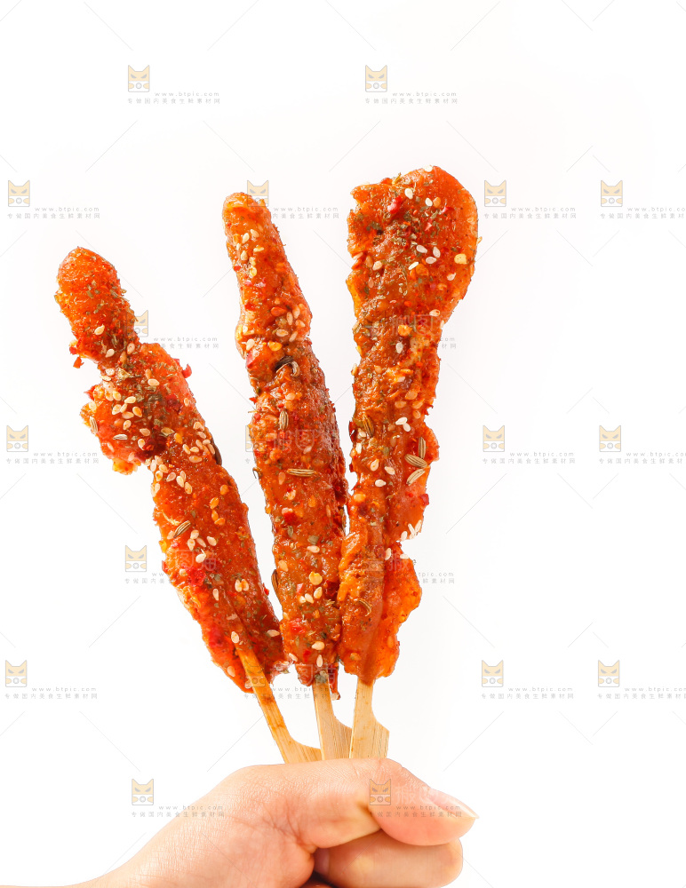 手拿肉串