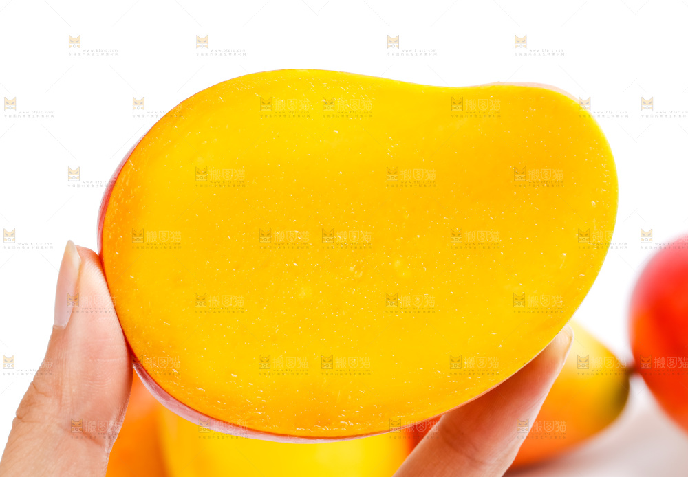 手拿切开的彩芒