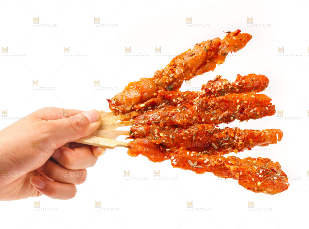 手拿肉串