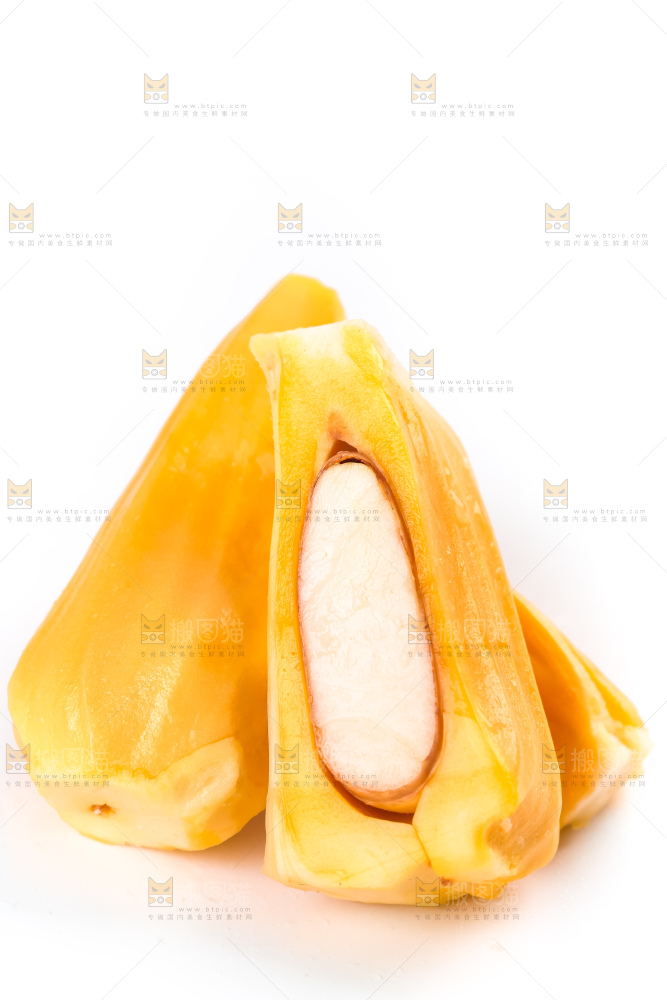 白底上摆放着红心菠萝蜜