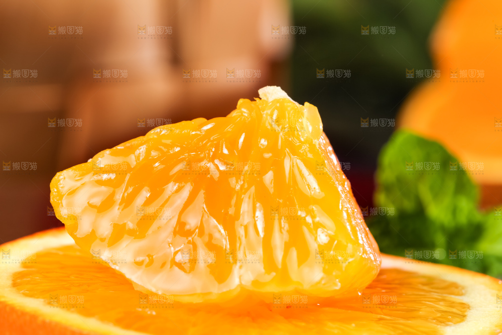 黄板子上的脐橙