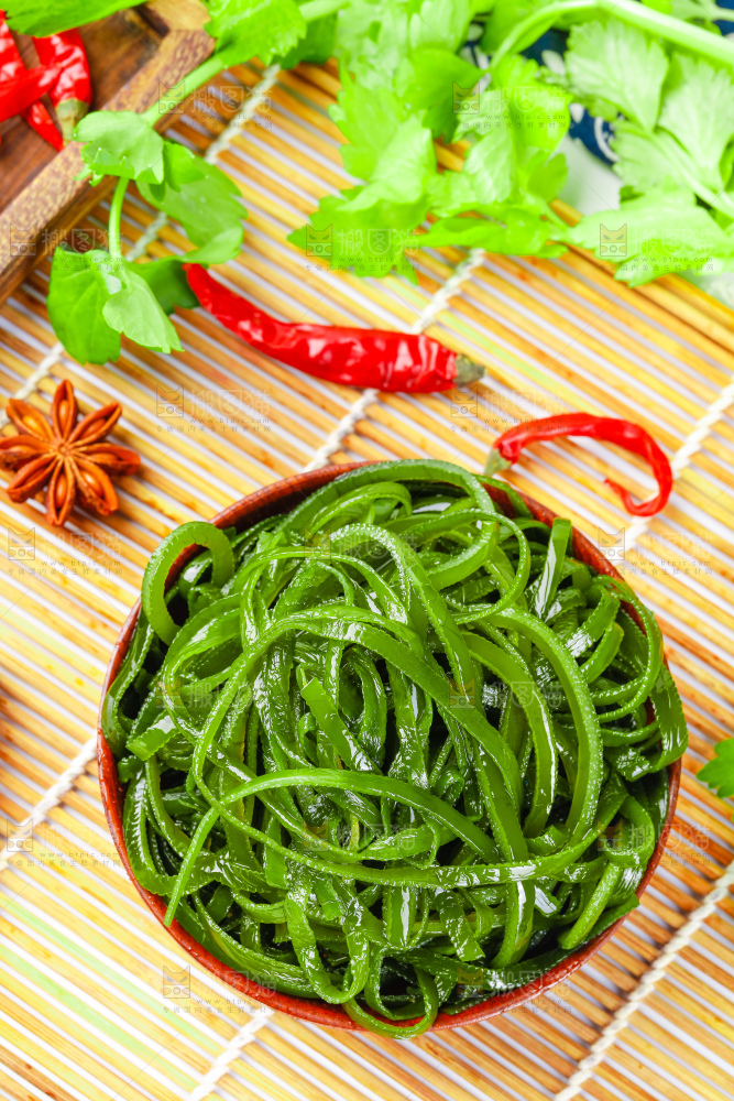 盘子里的荣成盐渍海带丝