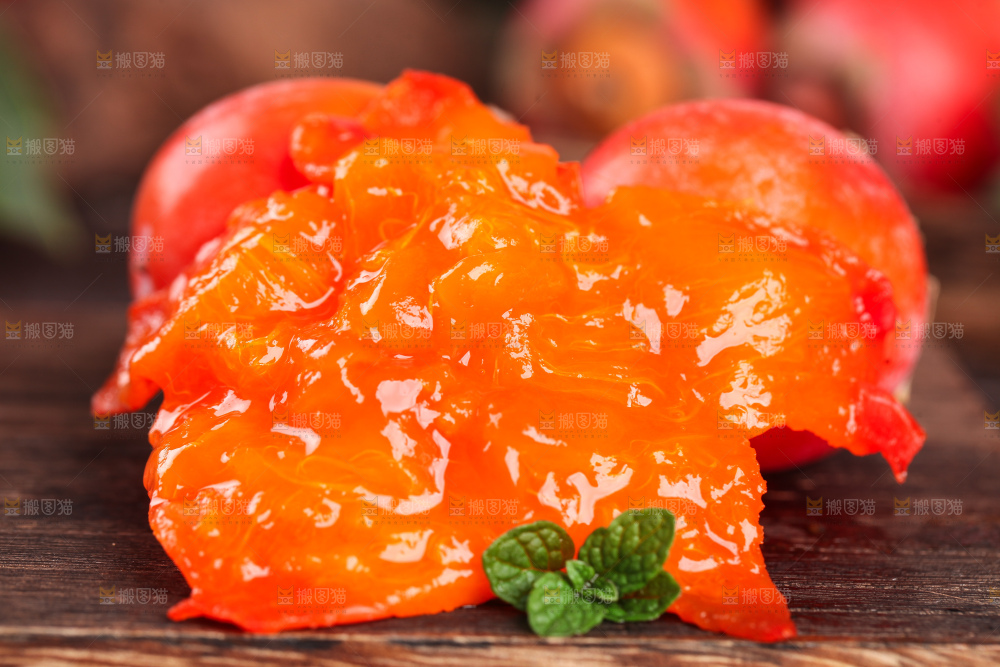 深底上的火晶小柿子