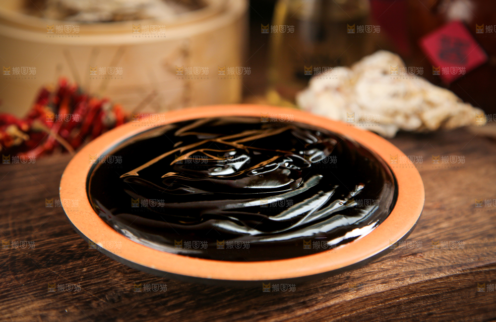 碗里的蚝油