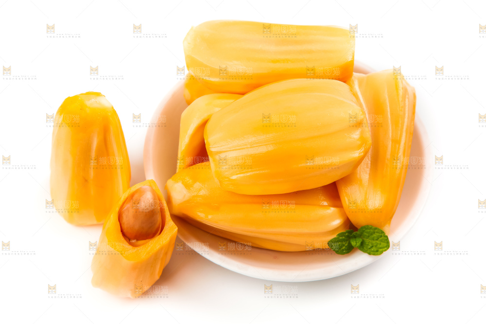 盘子里的泰国红心菠萝蜜
