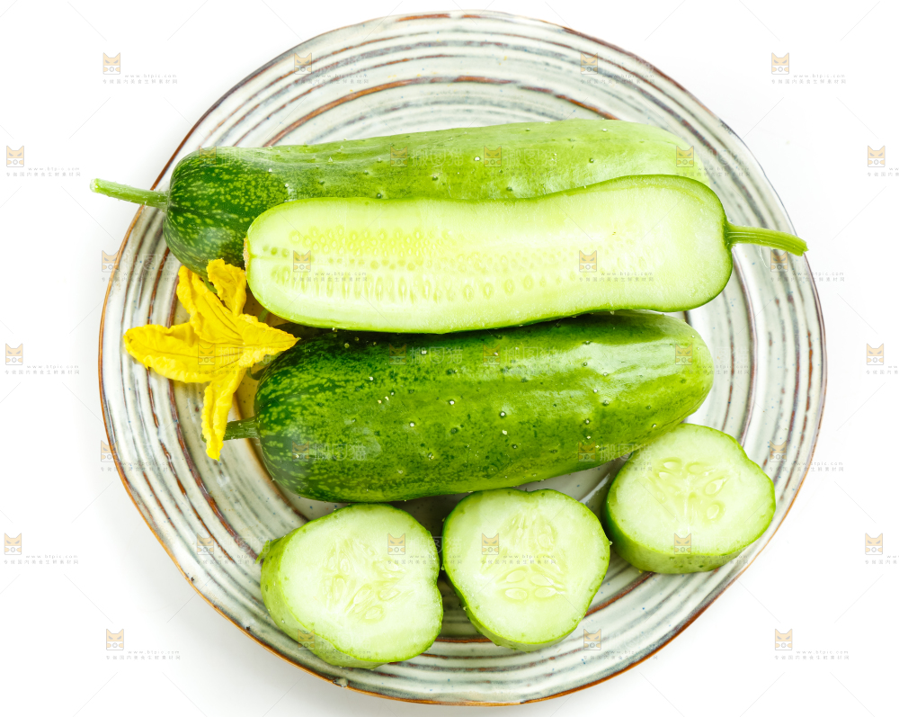 盘子里的东北旱黄瓜