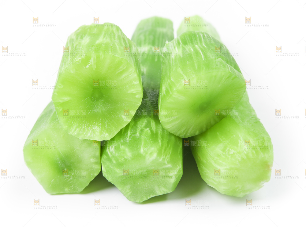 白底上摆放着莴苣