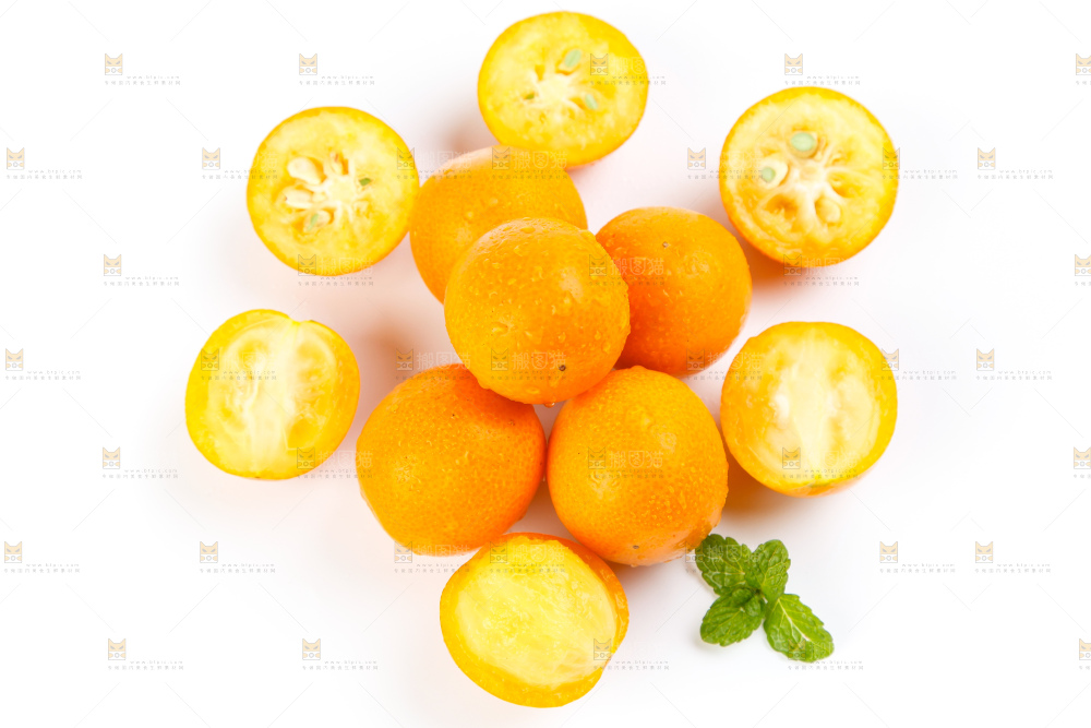 白底上的融安小金桔