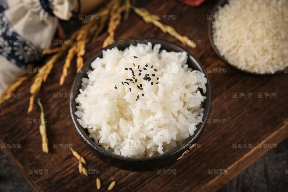 碗里的白米饭