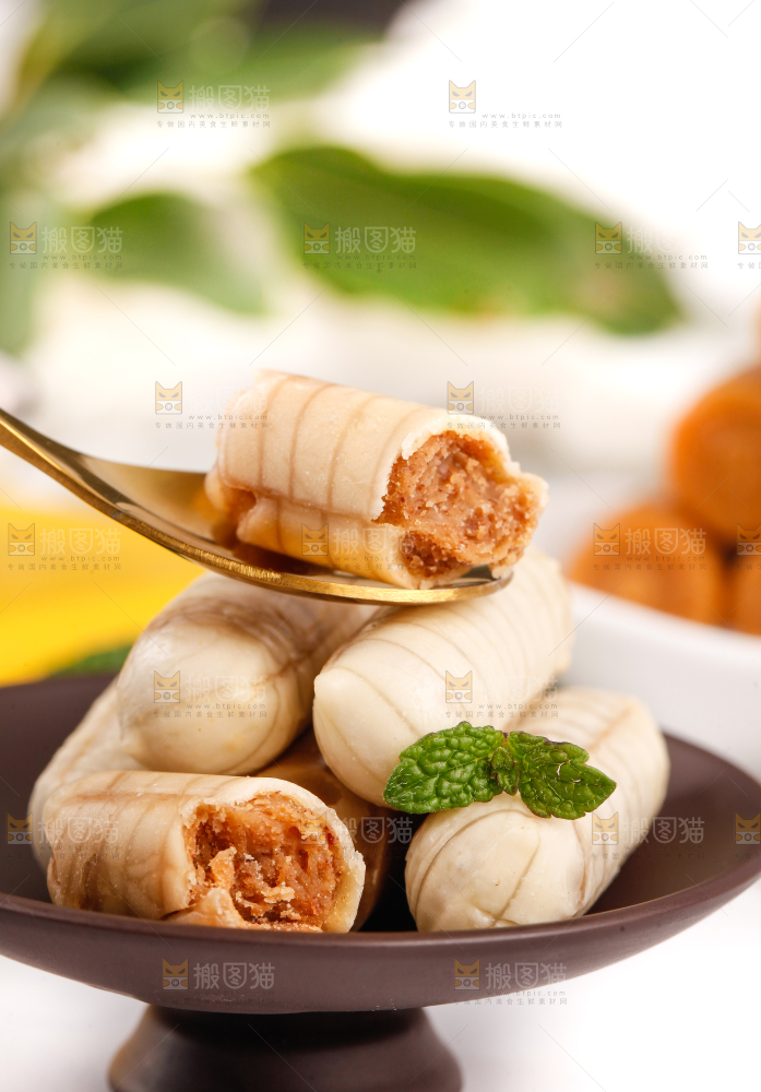 碟子里的大虾酥糖