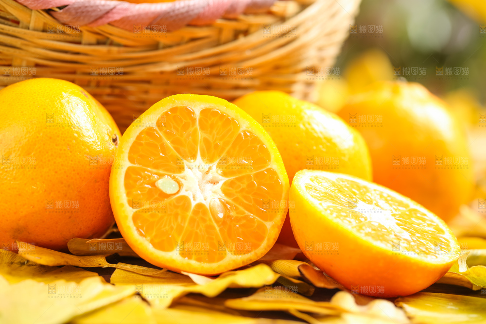 黄底上的椪柑橘