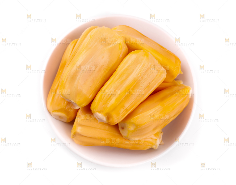 碟子里装着越南红心菠萝蜜
