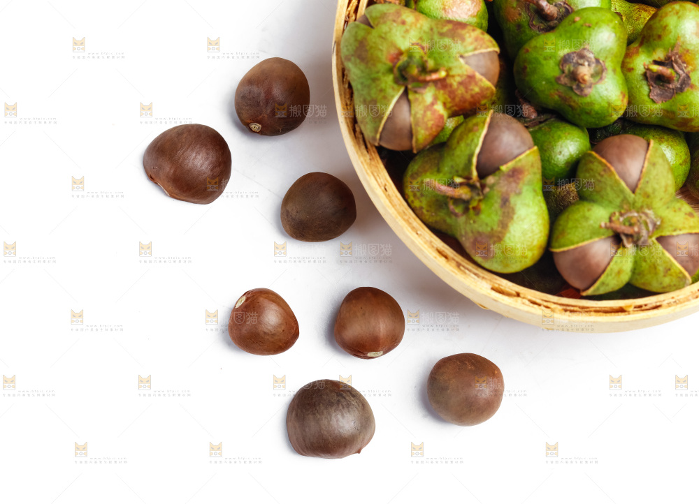 盘子里装着茶籽