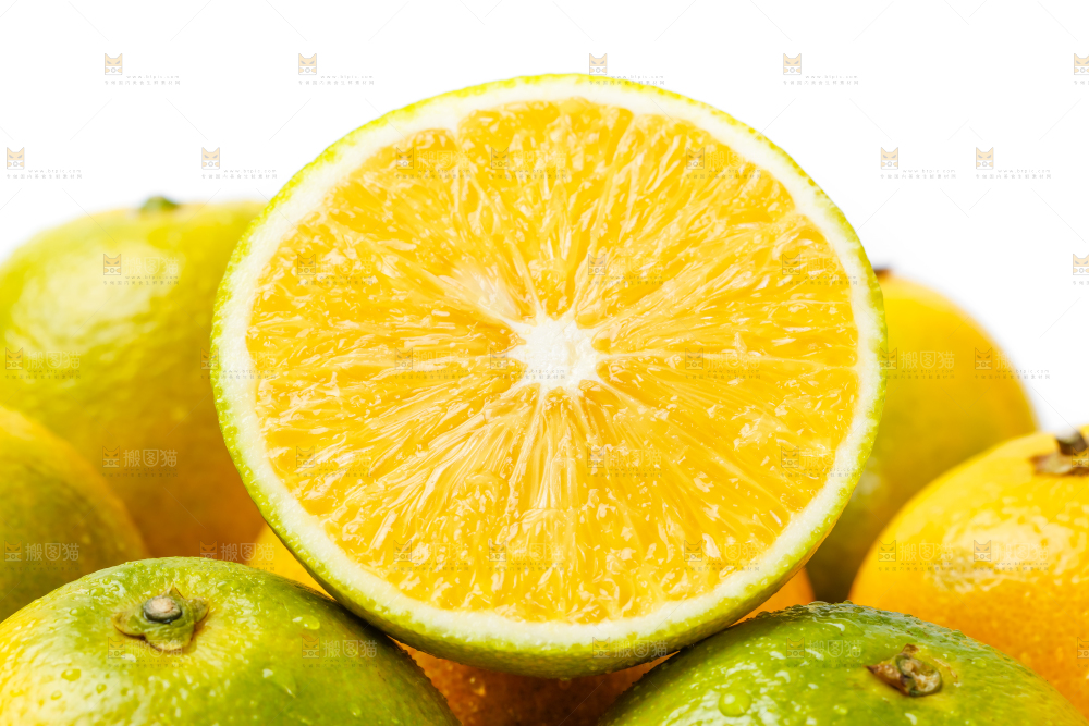 白底上放着蜜橙
