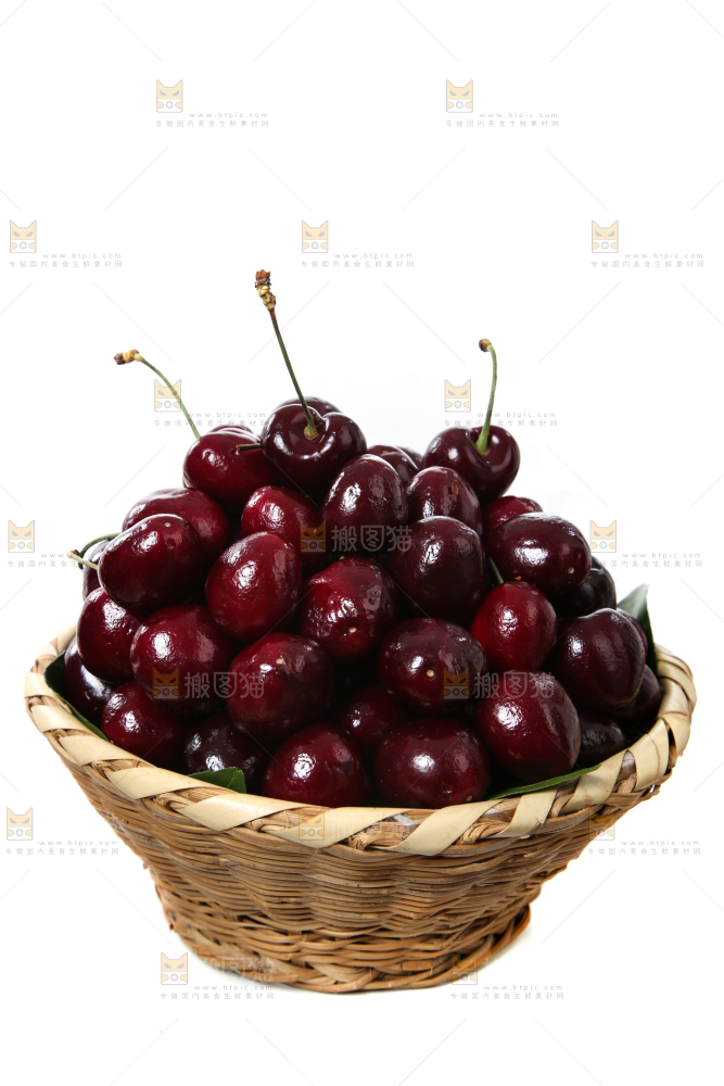 篮子里装着智利车厘子