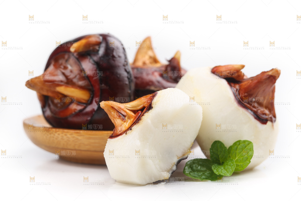 白底上放着广西马蹄