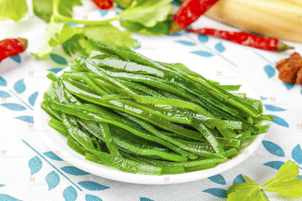 盘子里的荣成海带丝