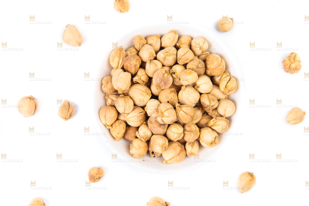 白底上一堆白豆蔻