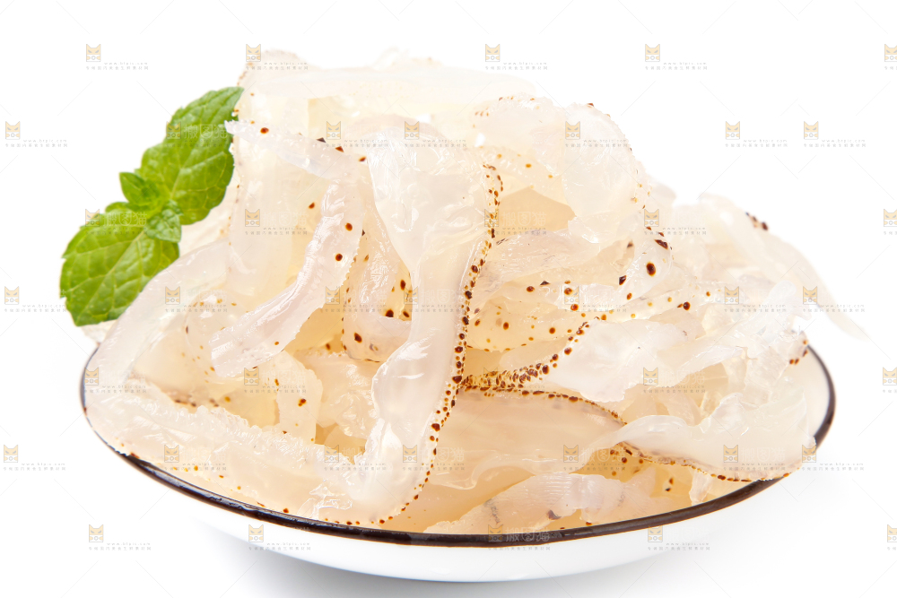 白底上的白花海蜇丝