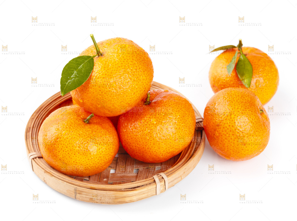 篮子里装着广西砂糖橘