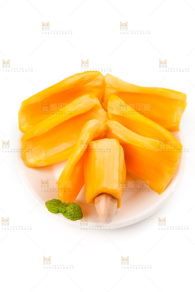 盘子里装着菠萝蜜