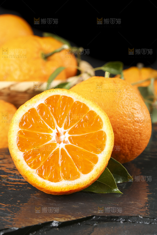 石板上的椪柑