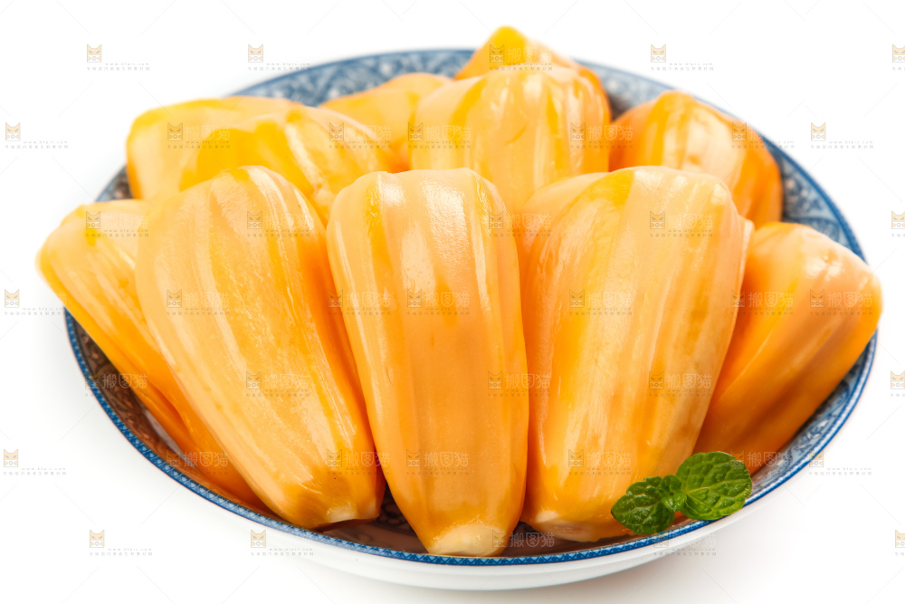 盘子里装着菠萝蜜