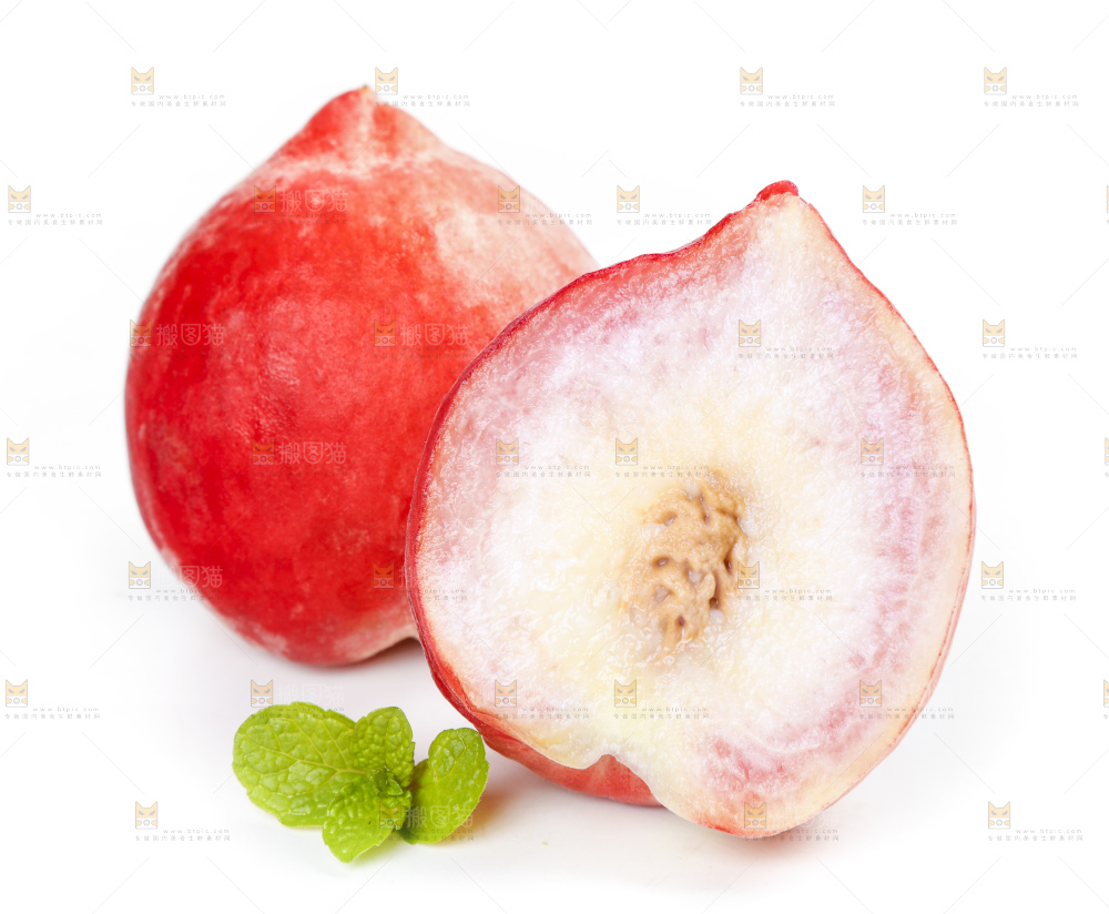 浅底上放着陕西水蜜桃