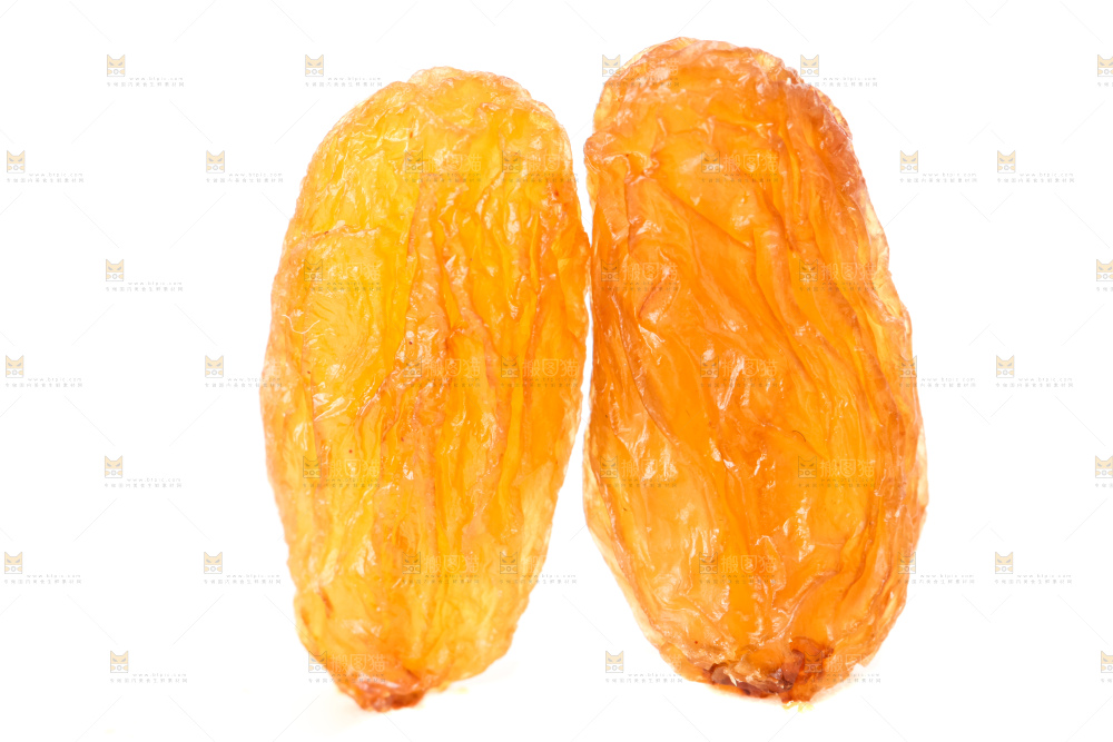白底上放着树上黄葡萄干