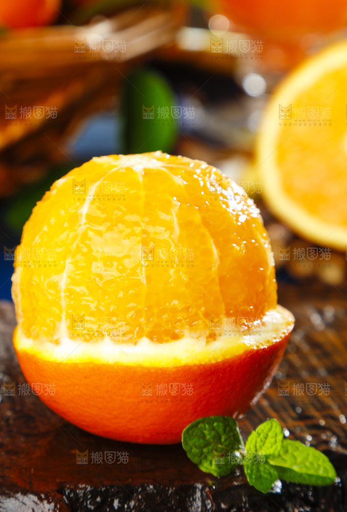 深底上放着赣南脐橙