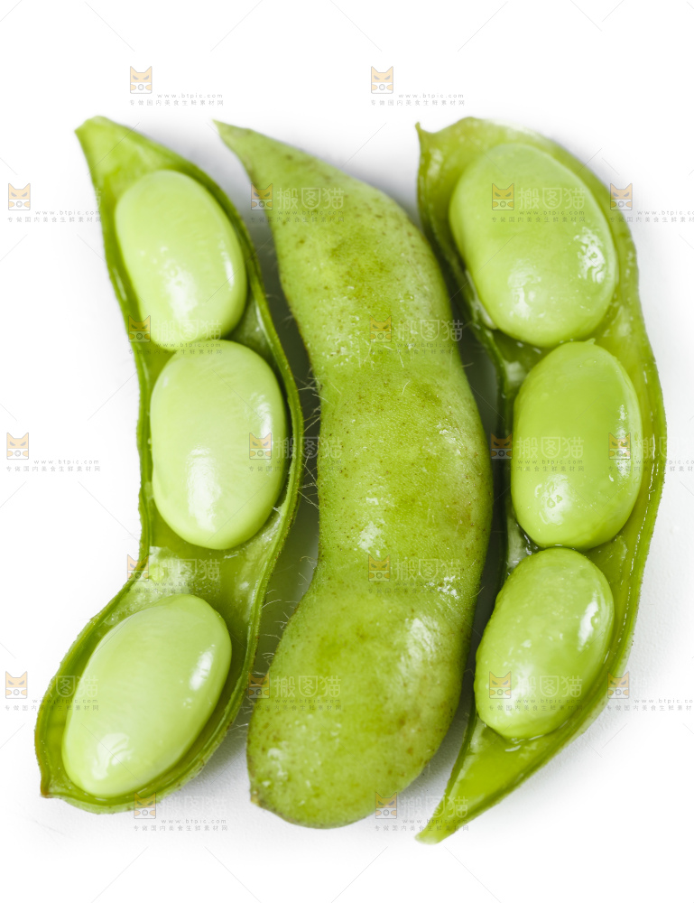 白底上摆放着毛豆角