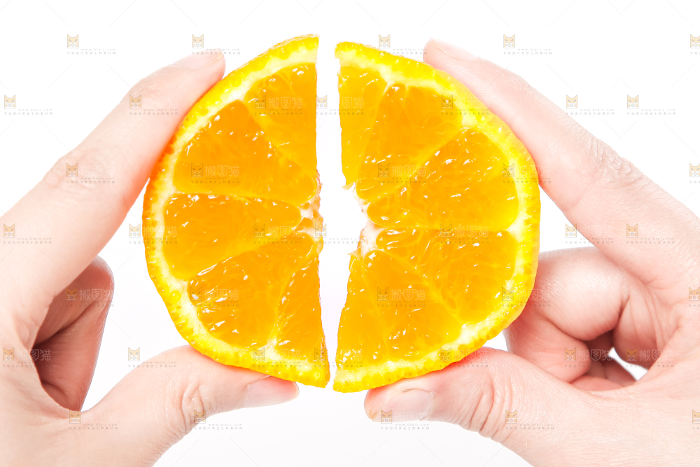 手里拿着不知火柑橘