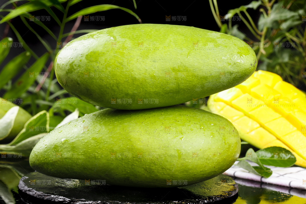 黑底上放着大青芒