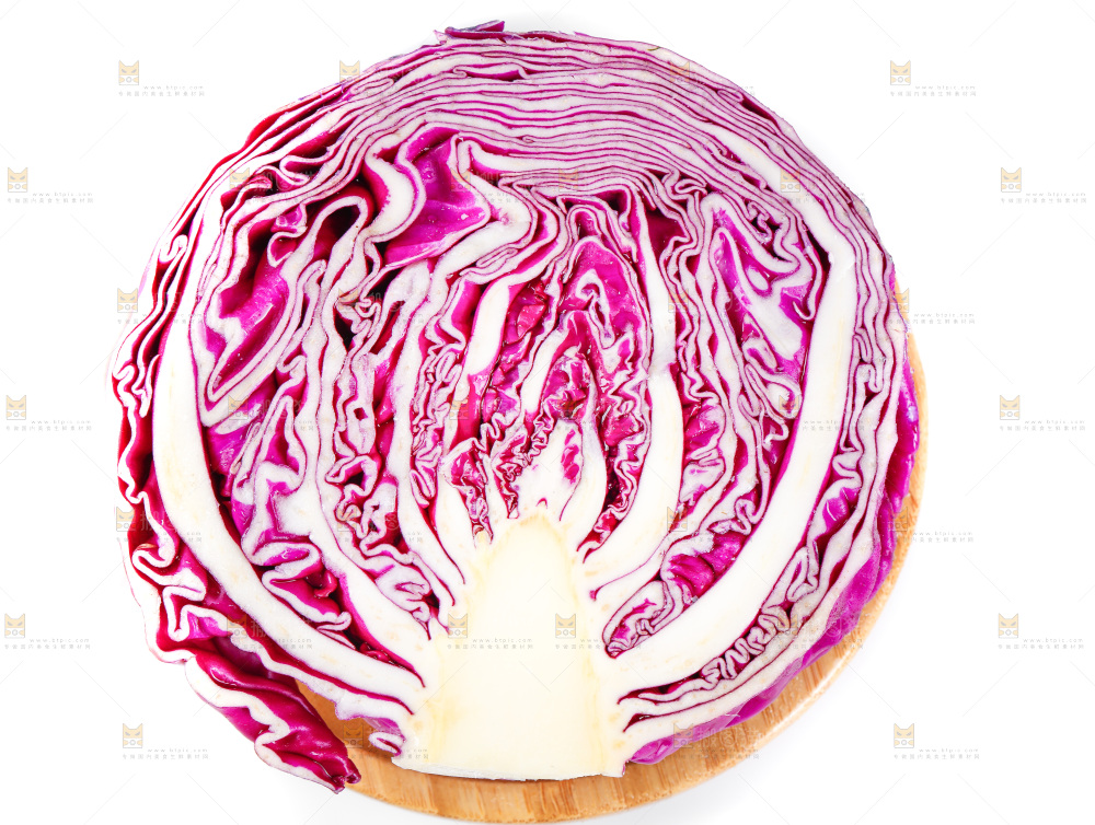 篮子里放着紫椰菜
