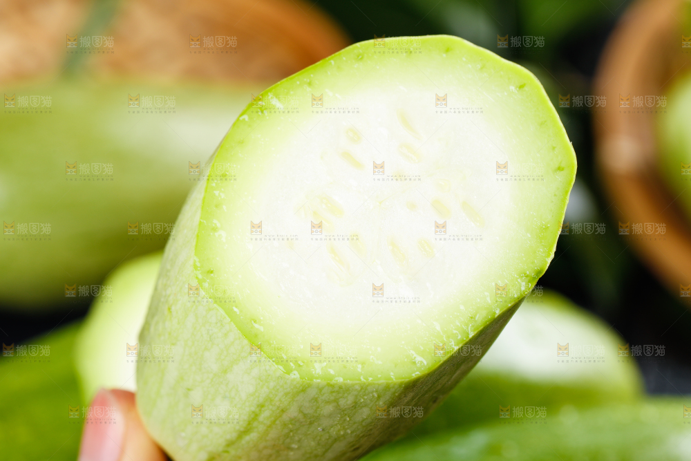木底上的茭瓜