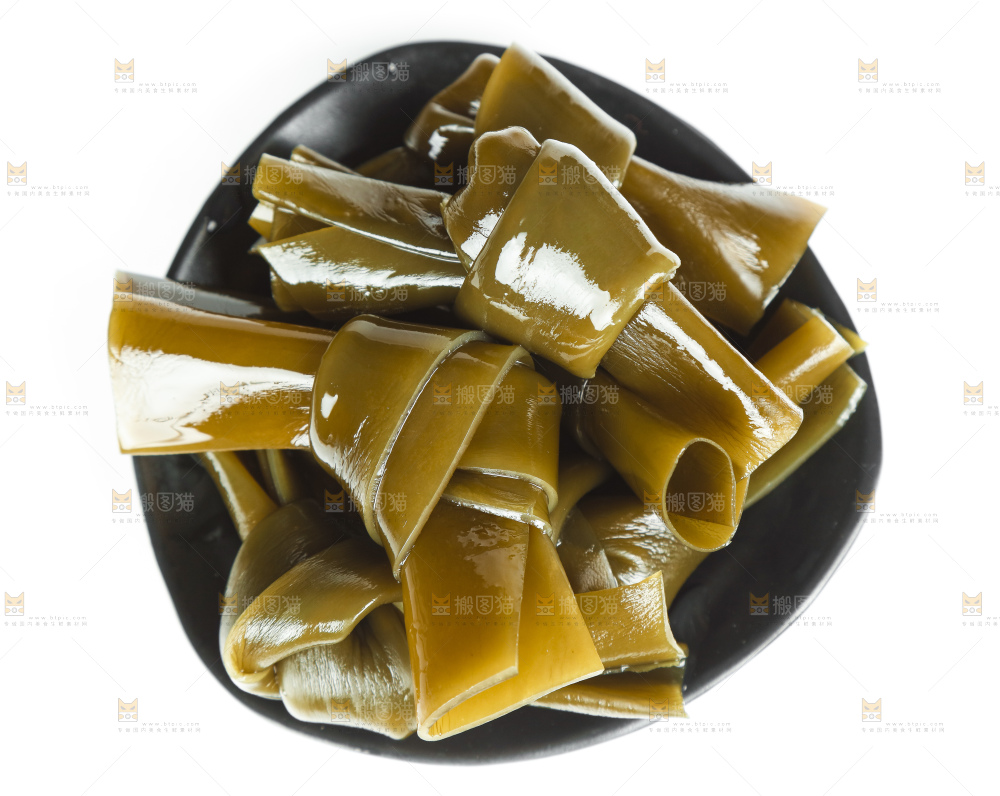 白底上一盘海带结