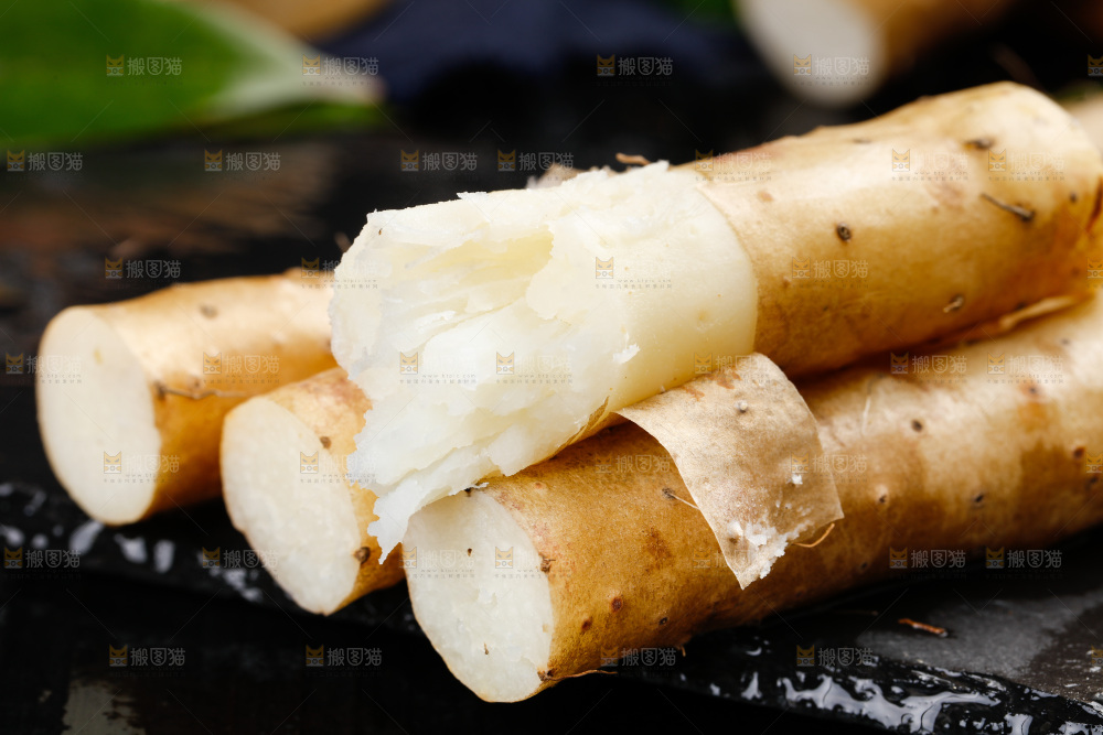 深底上摆放着铁棍山药