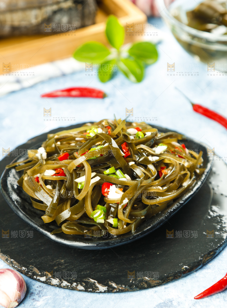 一盘凉拌海带