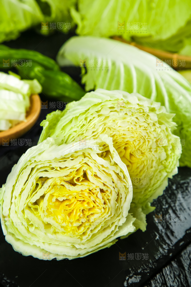 黑底上的有机大白菜