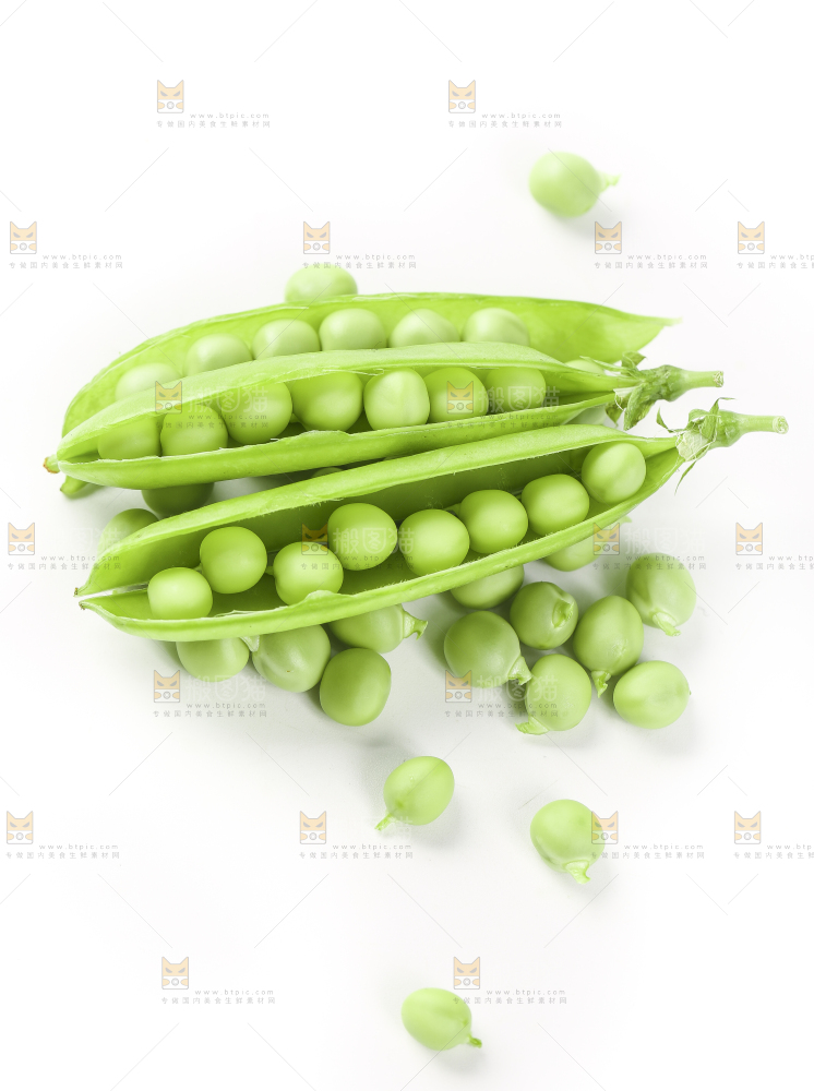 白底上放着豌豆