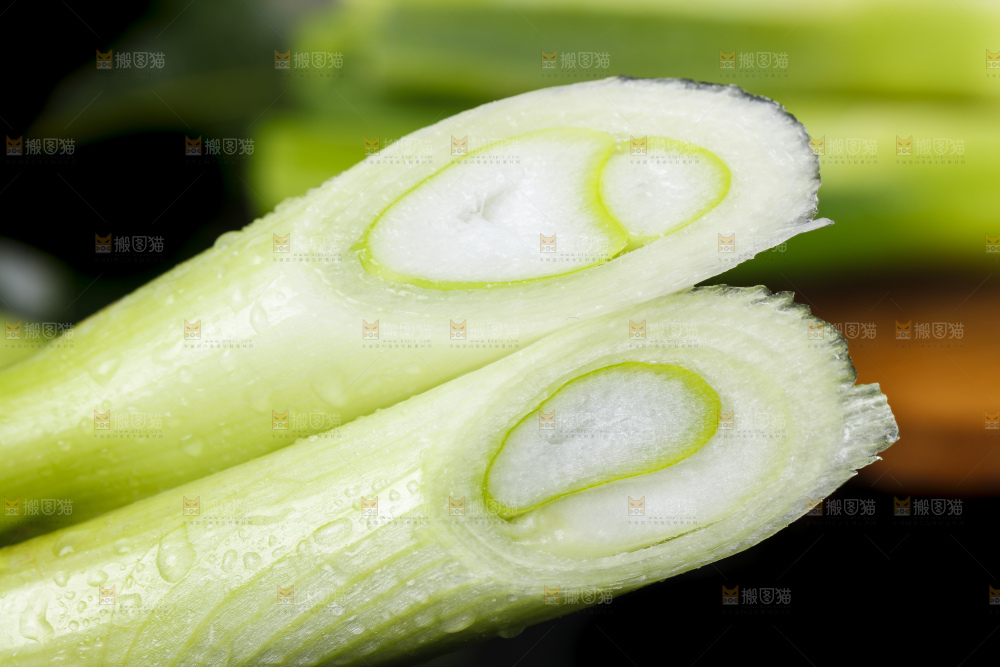 深底上的大葱