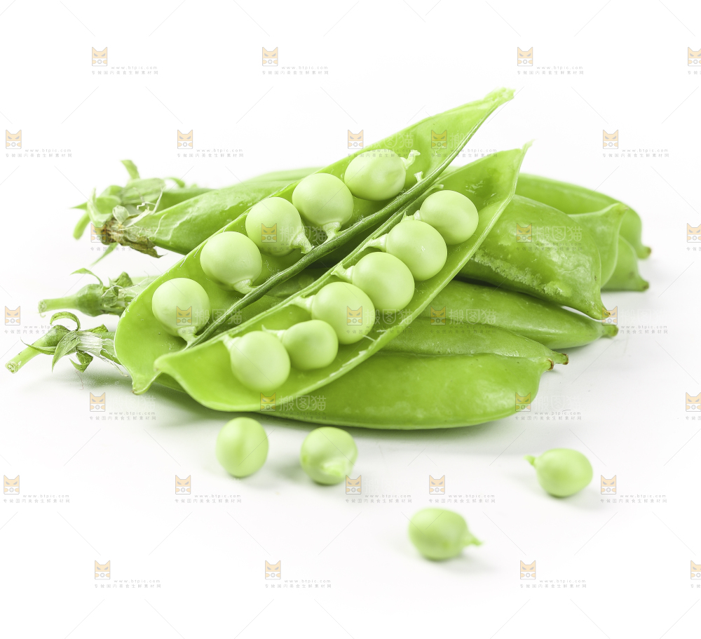 白底上放着一堆豌豆荚